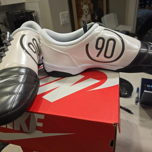 Nike Total 90 3 Light Graphite HQ2851-001 Men's Size 10 US Sneakers Shoes New - Picture 3 of 13